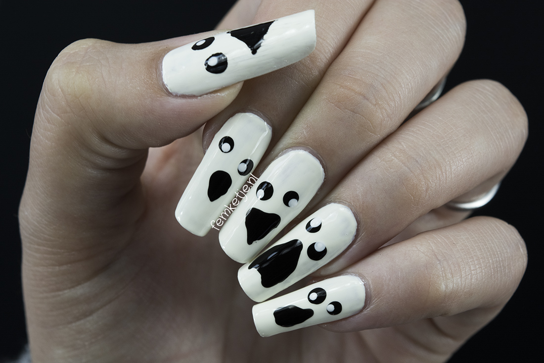 3. "Ghoulish Ghost Nails" - wide 7