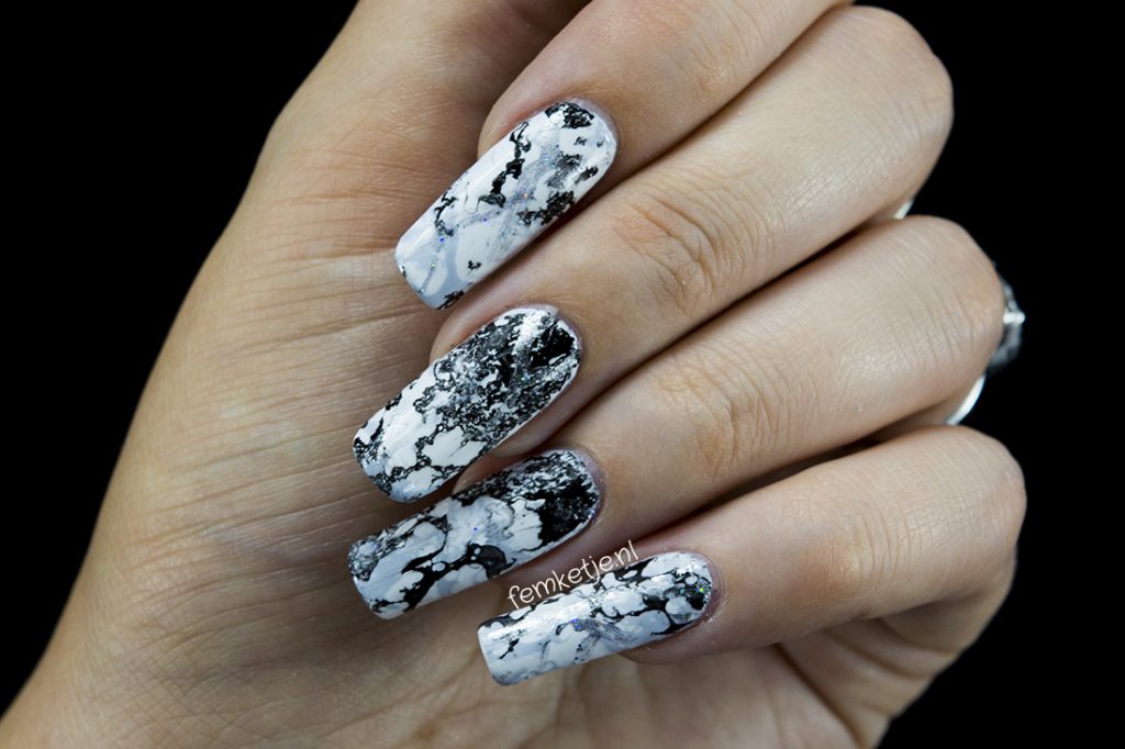2. White Marble Nails - wide 5